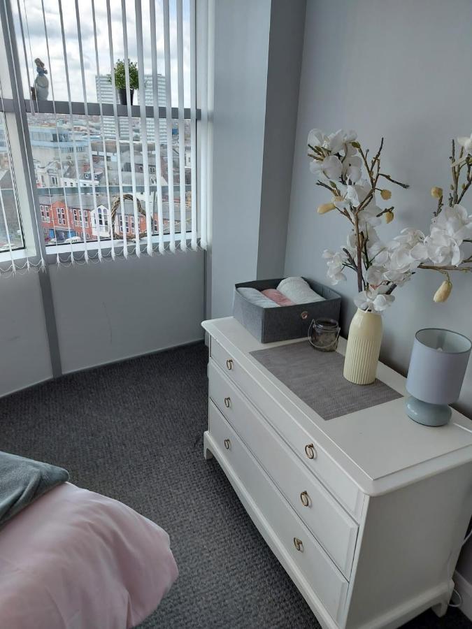 City Centre Penthouse Apartment Sunderland  Buitenkant foto
