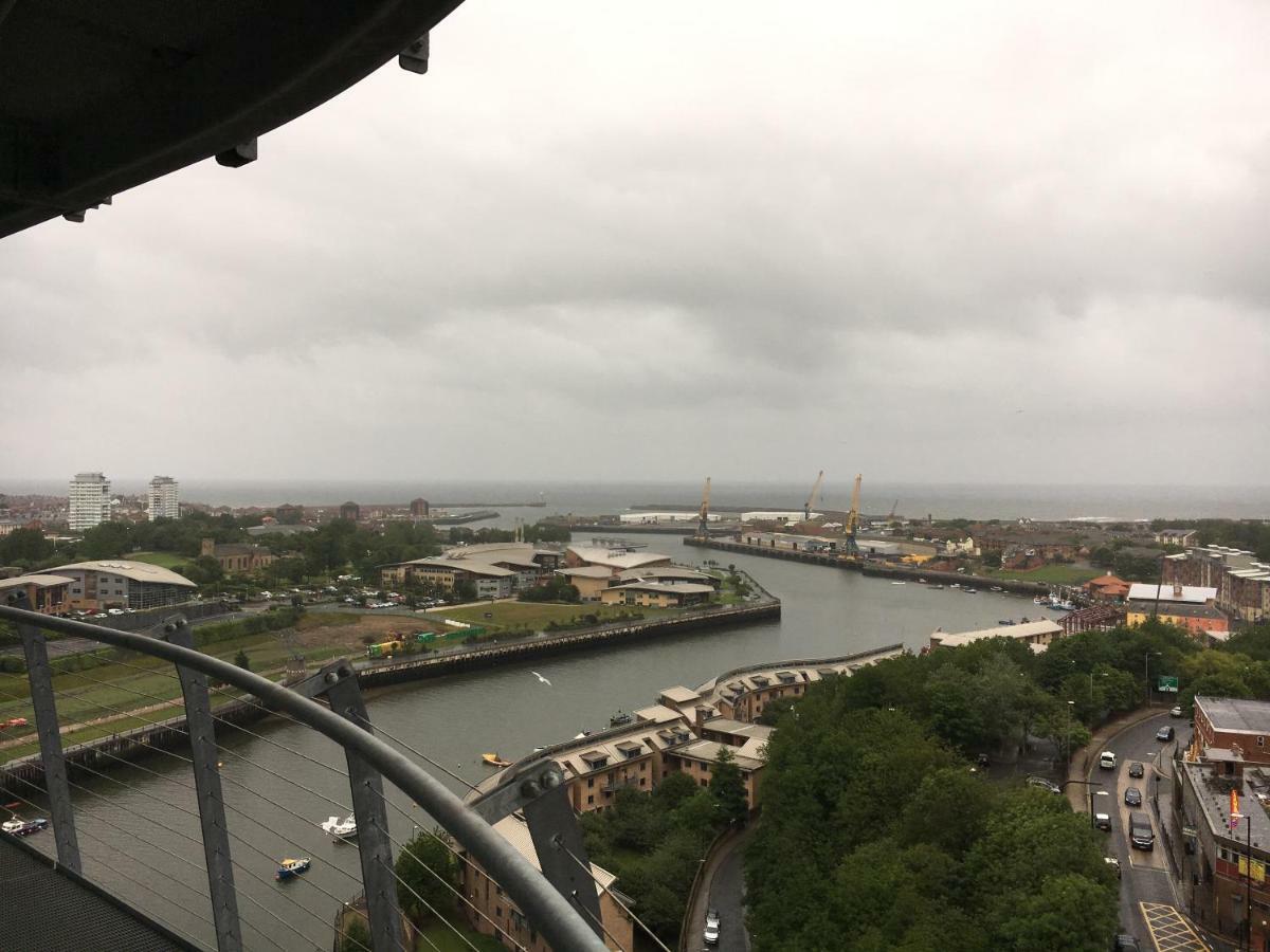City Centre Penthouse Apartment Sunderland  Buitenkant foto