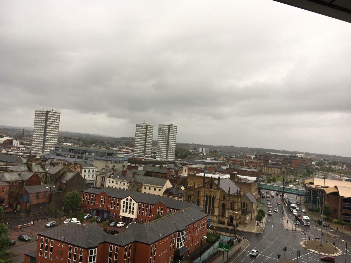 City Centre Penthouse Apartment Sunderland  Buitenkant foto