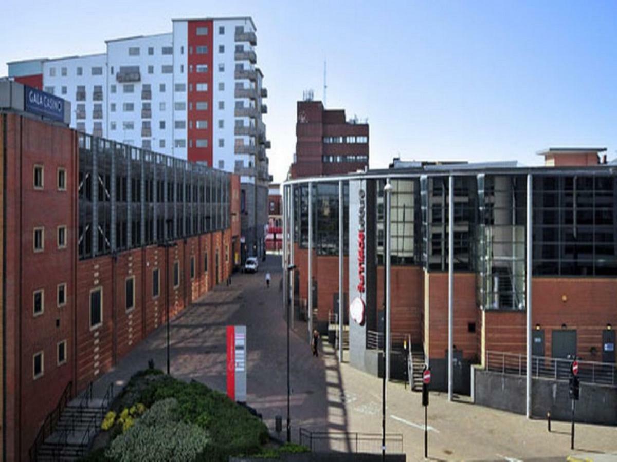 City Centre Penthouse Apartment Sunderland  Buitenkant foto